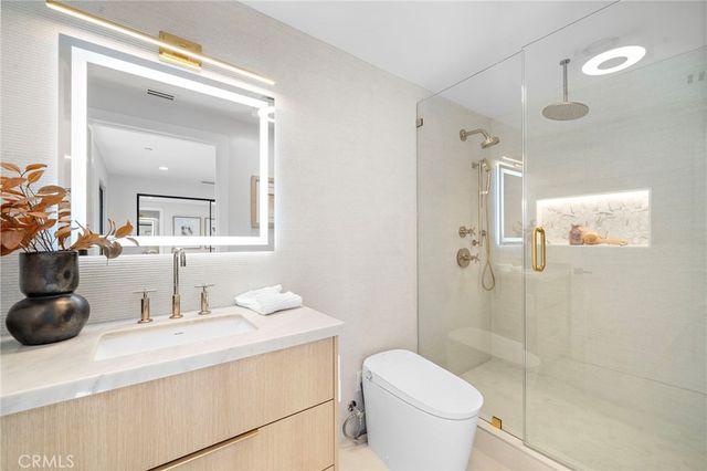 66 Cormorant, Newport Beach, CA 92660