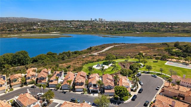 66 Cormorant, Newport Beach, CA 92660