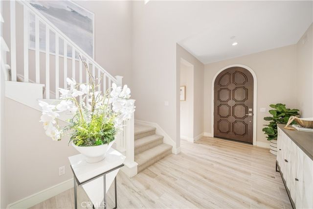 116 Tritone, Irvine, CA 92602