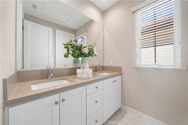 116 Tritone, Irvine, CA 92602