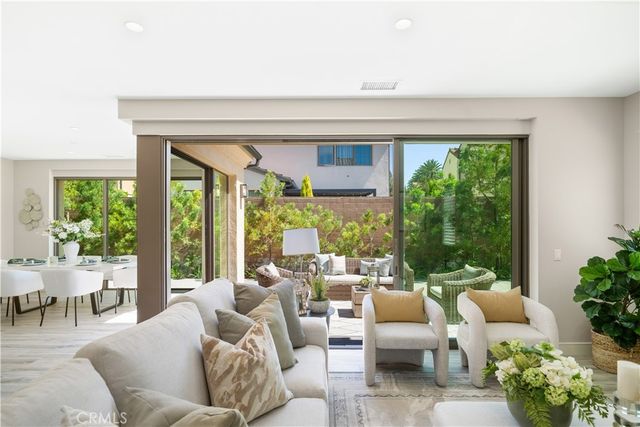 116 Tritone, Irvine, CA 92602