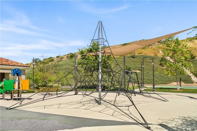 116 Tritone, Irvine, CA 92602