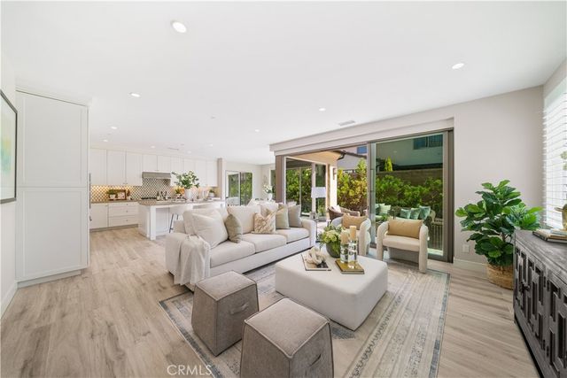 116 Tritone, Irvine, CA 92602