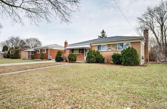 32536 Warner Drive, Warren, MI 48092