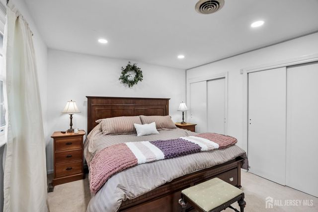 1 Garvey Drive, Monroe, NJ 08831