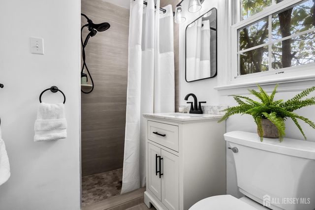 1 Garvey Drive, Monroe, NJ 08831