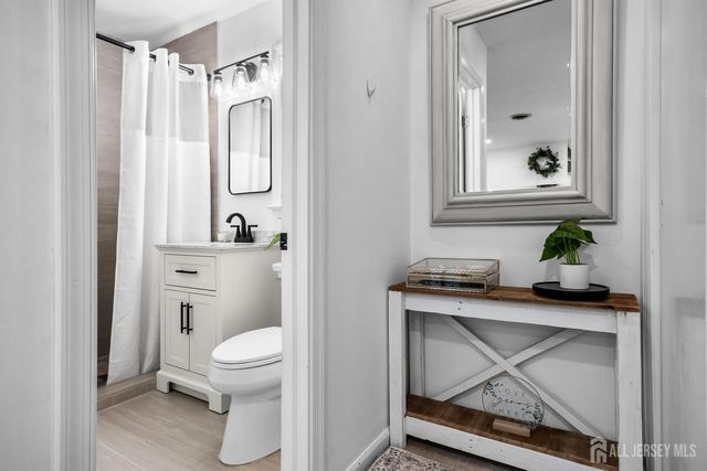 1 Garvey Drive, Monroe, NJ 08831