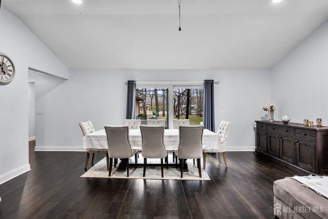 1 Garvey Drive, Monroe, NJ 08831