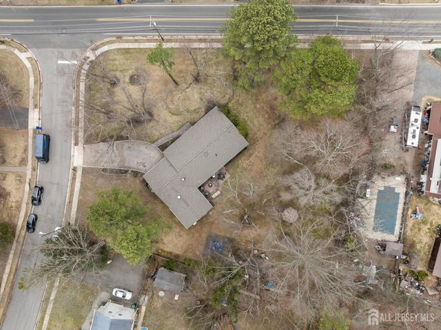 1 Garvey Drive, Monroe, NJ 08831