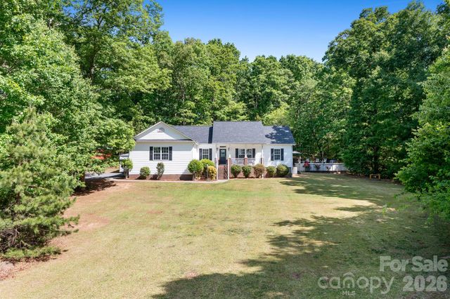 15877 Mallory Lane, Mount Pleasant, NC 28124