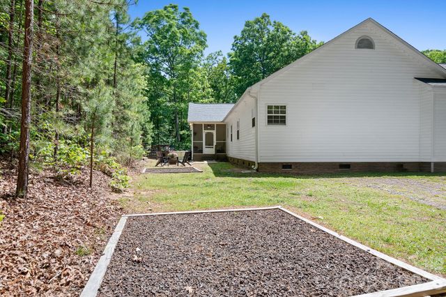 15877 Mallory Lane, Mount Pleasant, NC 28124