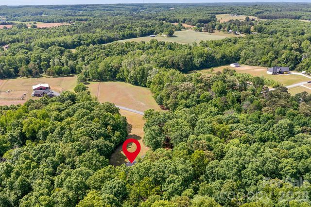 15877 Mallory Lane, Mount Pleasant, NC 28124
