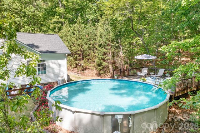 15877 Mallory Lane, Mount Pleasant, NC 28124