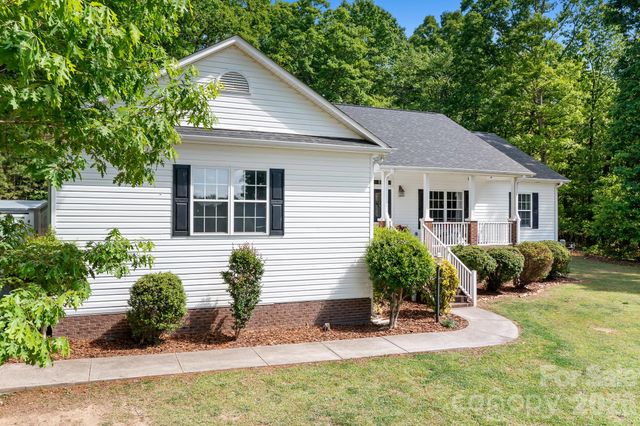 15877 Mallory Lane, Mount Pleasant, NC 28124