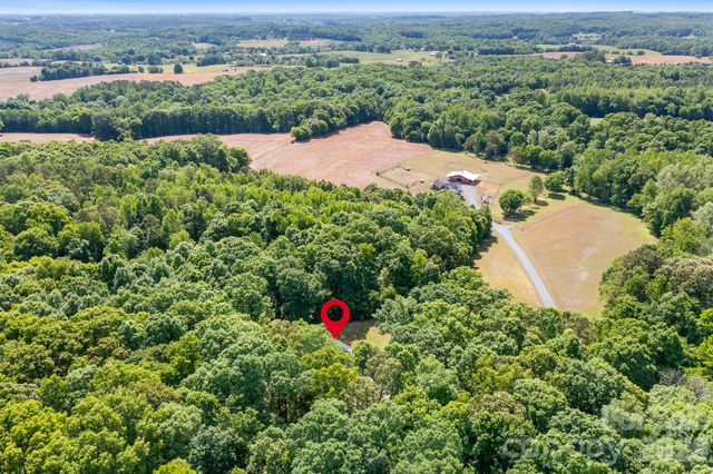 15877 Mallory Lane, Mount Pleasant, NC 28124