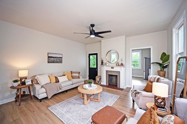 6211 Coleridge Avenue, Cincinnati, OH 45213