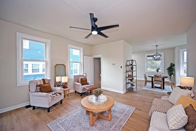 6211 Coleridge Avenue, Cincinnati, OH 45213