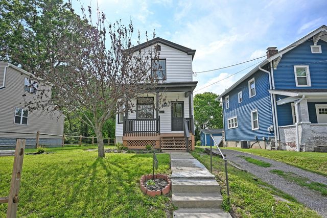 6211 Coleridge Avenue, Cincinnati, OH 45213