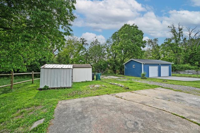 6211 Coleridge Avenue, Cincinnati, OH 45213