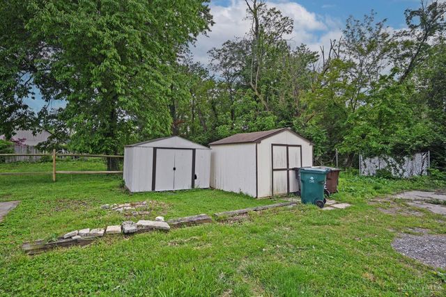 6211 Coleridge Avenue, Cincinnati, OH 45213