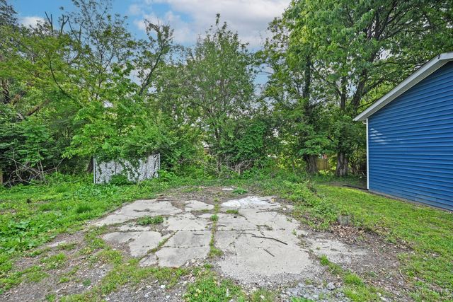 6211 Coleridge Avenue, Cincinnati, OH 45213