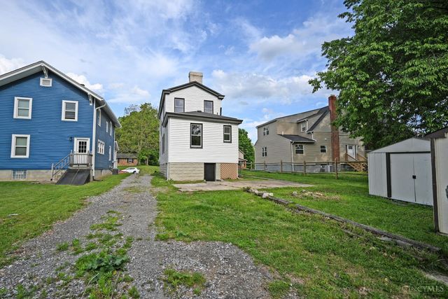 6211 Coleridge Avenue, Cincinnati, OH 45213