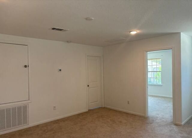 109 Chestnut Gate Drive, Willis, TX 77378