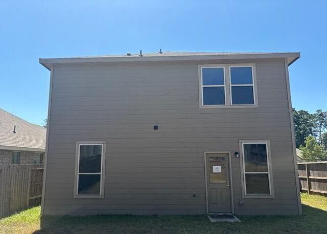109 Chestnut Gate Drive, Willis, TX 77378