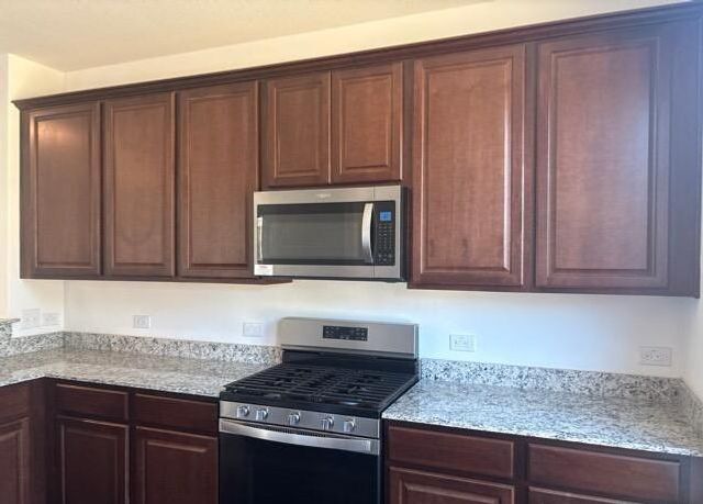 109 Chestnut Gate Drive, Willis, TX 77378