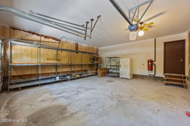 106 Whittaker Point Road, Oriental, NC 28571