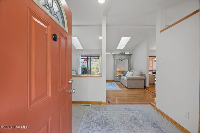 106 Whittaker Point Road, Oriental, NC 28571