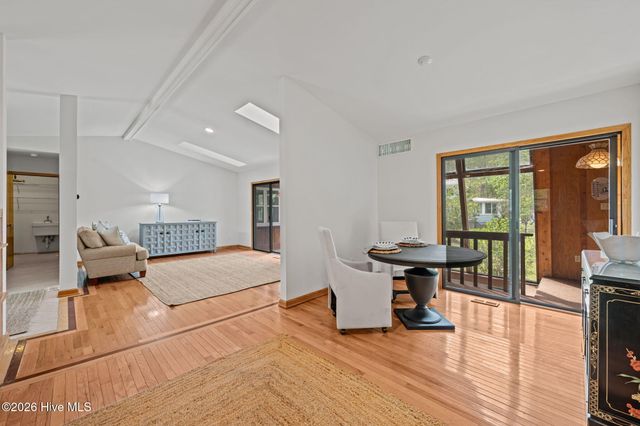 106 Whittaker Point Road, Oriental, NC 28571