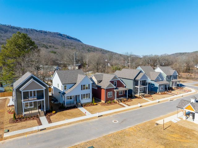 1317 Thomas Ave # 8, Chattanooga, TN 37409