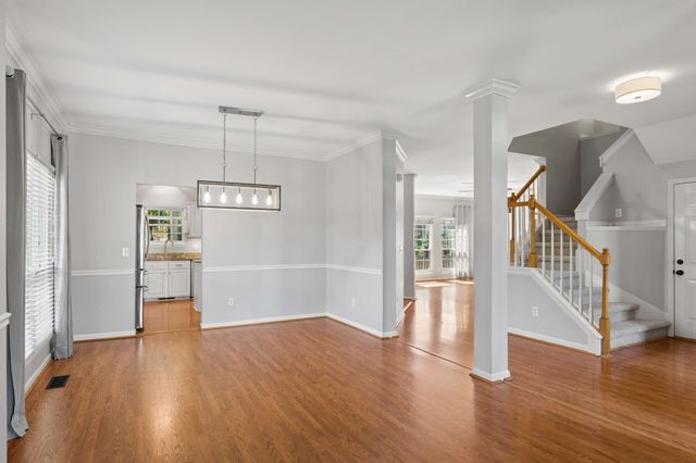 6217 Deerbrook Dr, Nashville, TN 37221