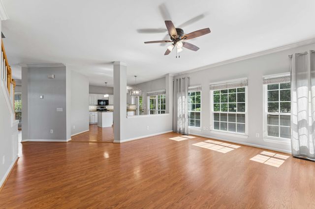 6217 Deerbrook Dr, Nashville, TN 37221