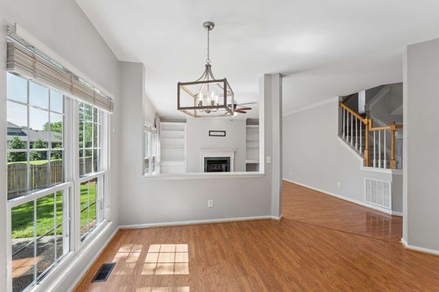 6217 Deerbrook Dr, Nashville, TN 37221