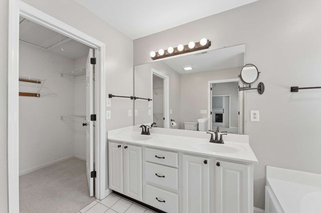6217 Deerbrook Dr, Nashville, TN 37221