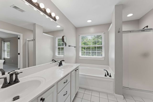 6217 Deerbrook Dr, Nashville, TN 37221