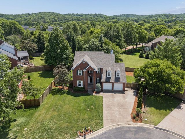 6217 Deerbrook Dr, Nashville, TN 37221