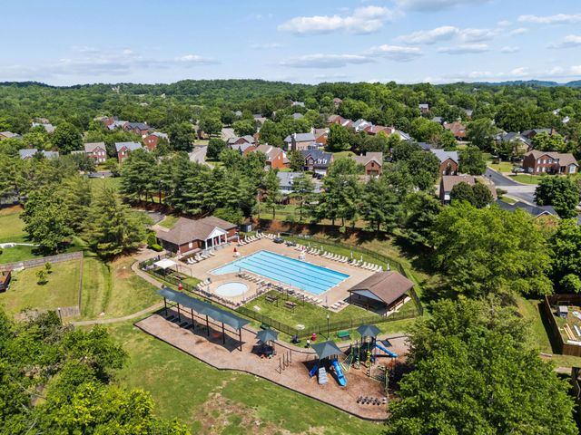 6217 Deerbrook Dr, Nashville, TN 37221