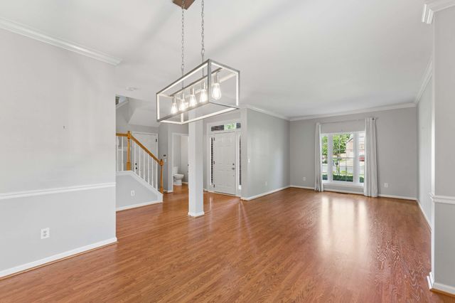 6217 Deerbrook Dr, Nashville, TN 37221