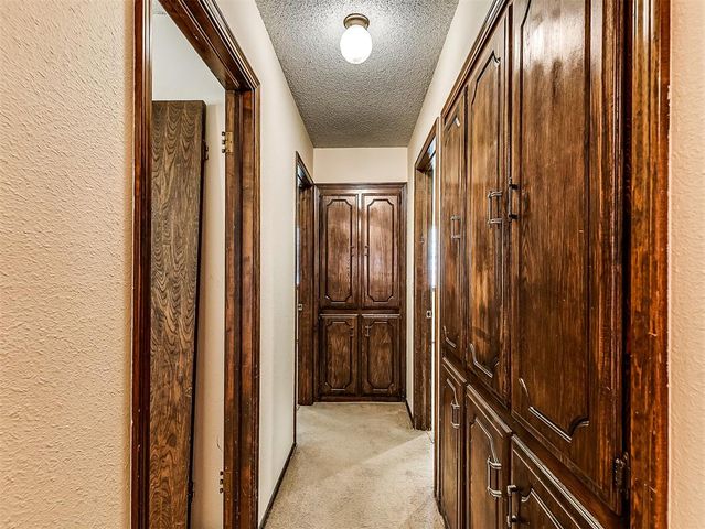 21370 N Rockwell Avenue, Edmond, OK 73012