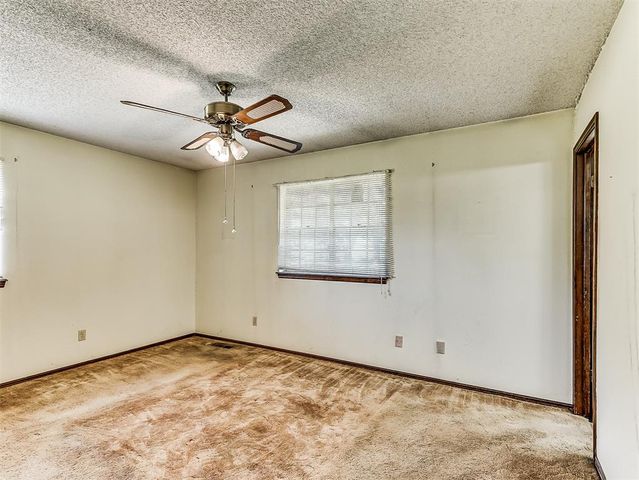 21370 N Rockwell Avenue, Edmond, OK 73012