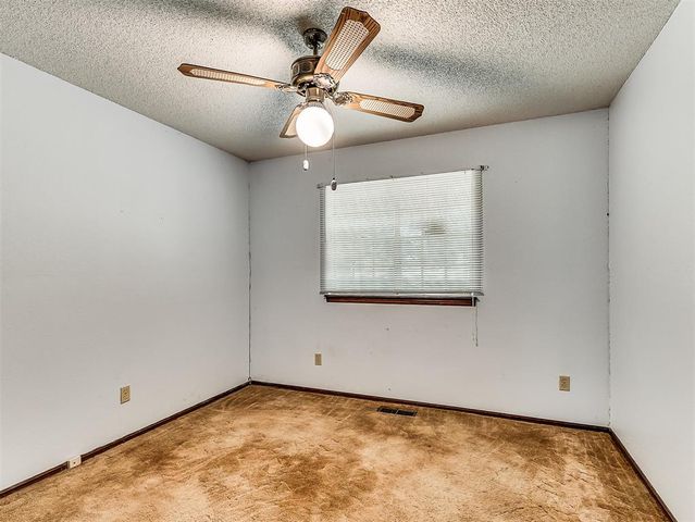 21370 N Rockwell Avenue, Edmond, OK 73012