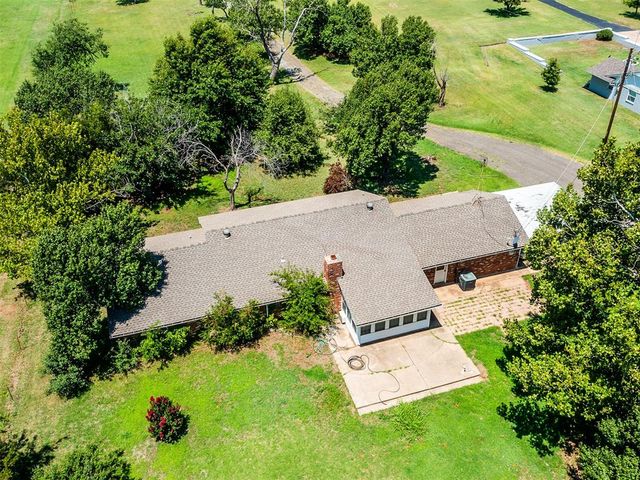 21370 N Rockwell Avenue, Edmond, OK 73012