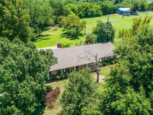 21370 N Rockwell Avenue, Edmond, OK 73012