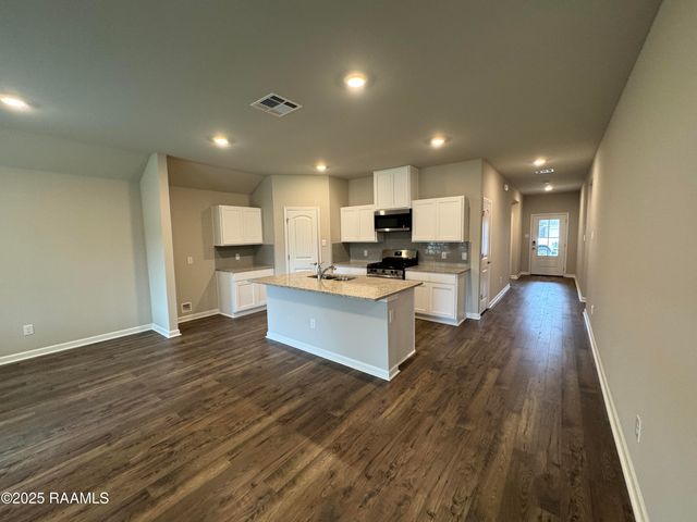 325 White Pine Drive, Lafayette, LA 70501