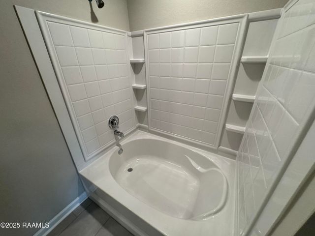 325 White Pine Drive, Lafayette, LA 70501