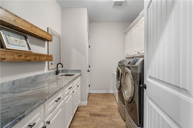 14226 Bowman Ct, Robstown, TX 78380