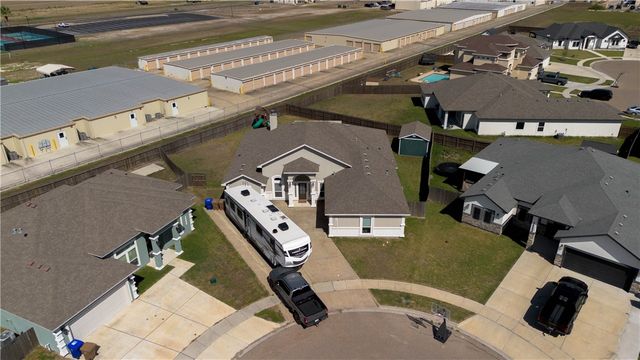 14226 Bowman Ct, Robstown, TX 78380